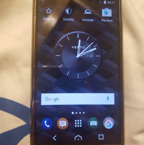 VERTU SIGNATURE TOUCH GRAPE LIZARD/TITANIUM - Picture 10 of 16